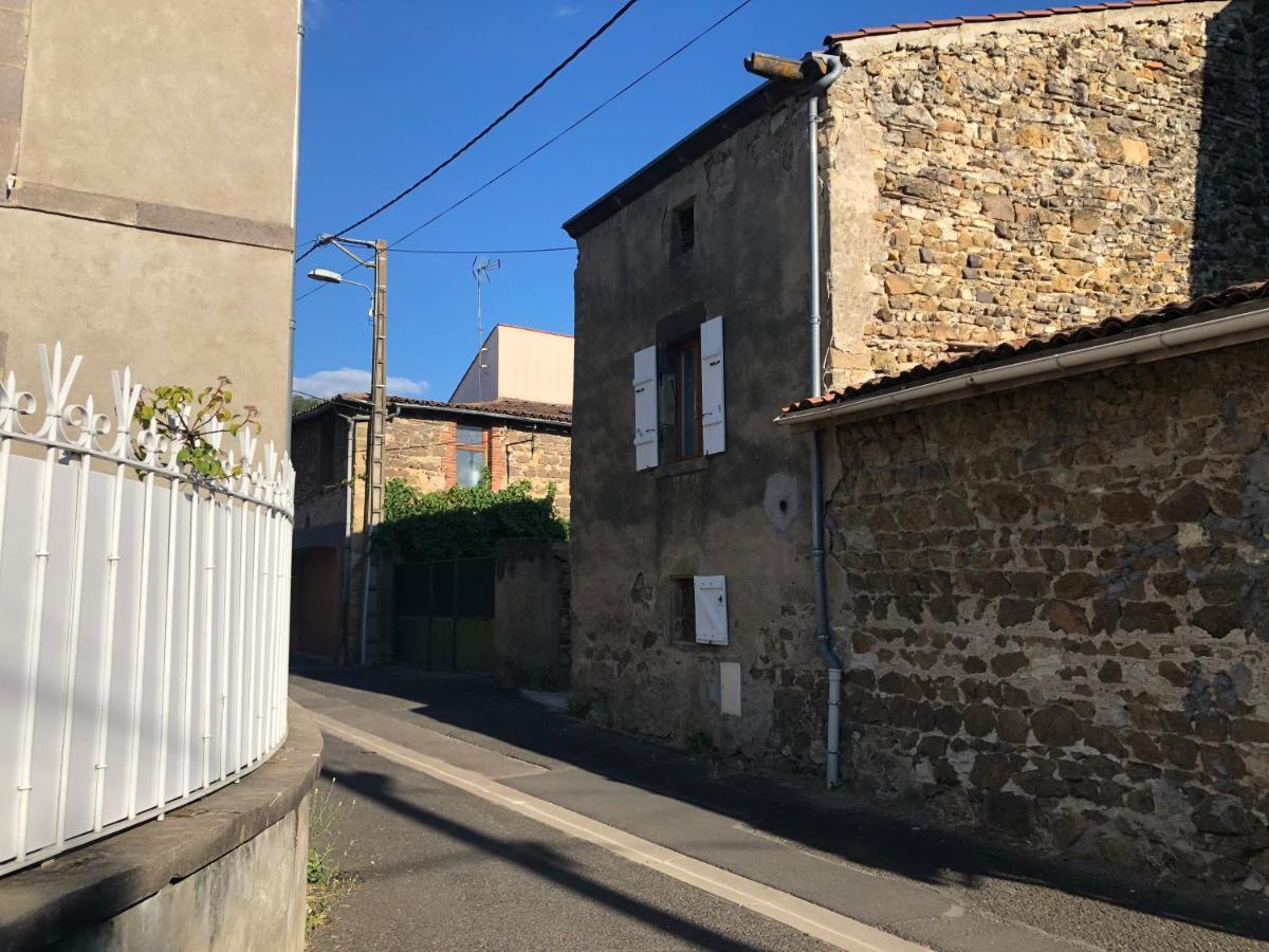 La Maisonnette Auvergnate Vertaizon Exterior photo